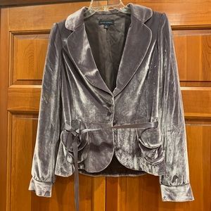 Stylish silver velvet fitted jacket with tie belt